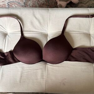 SKIMS T-Shirt Bra in Deep Brown